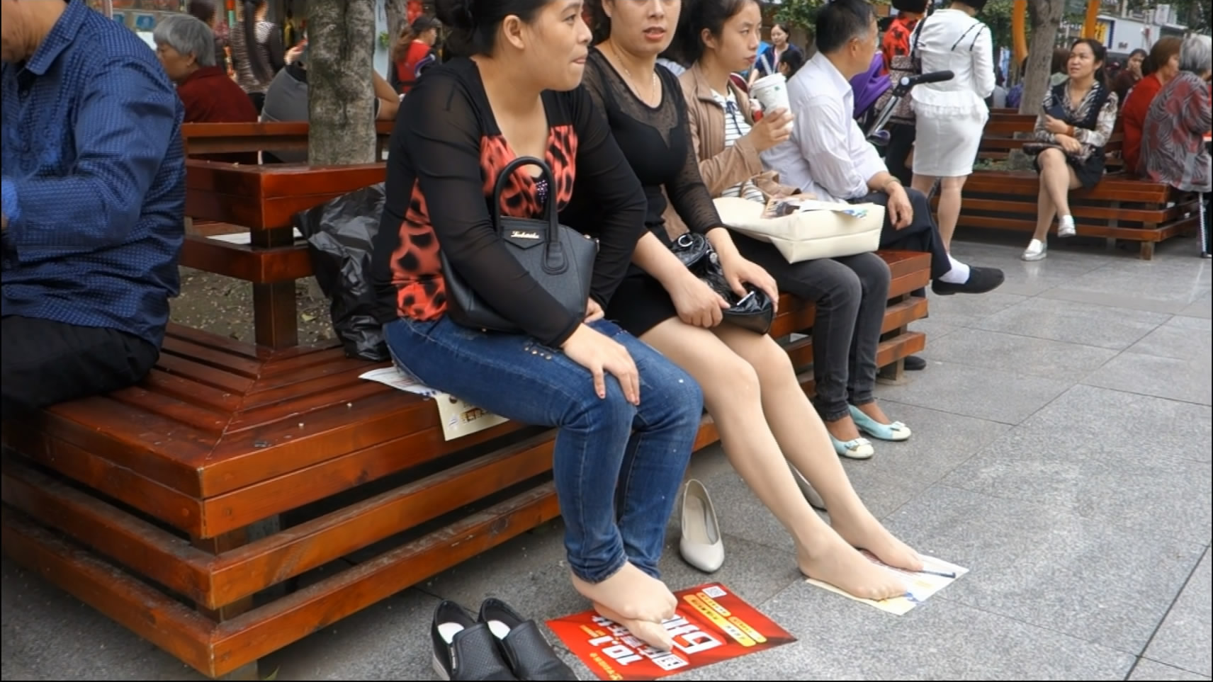 streetsnapnylon[00 00 02][20181204 233134 4]